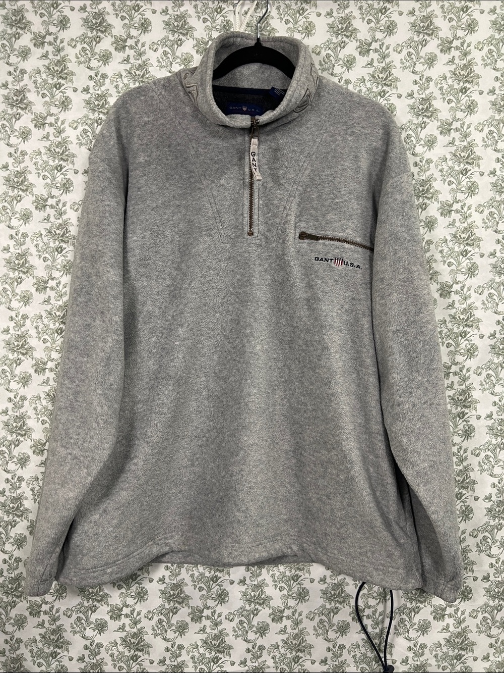 Gant Men's Light Gray Quarter-Zip Fleece Pullover
